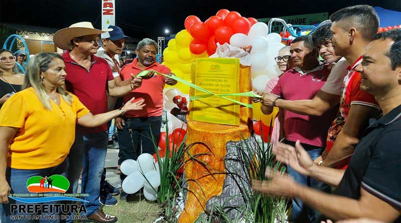 Academia ao ar livre e praça no km 29, mais uma obra da prefeitura do Tauá