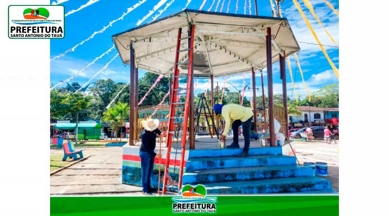 Reparos na praça matriz para início da festividade de Santo Antônio de Lisboa